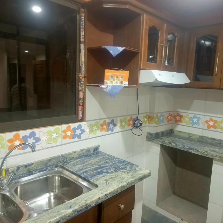 Centro y tranquilo - Two-Bedroom Apartment - 7