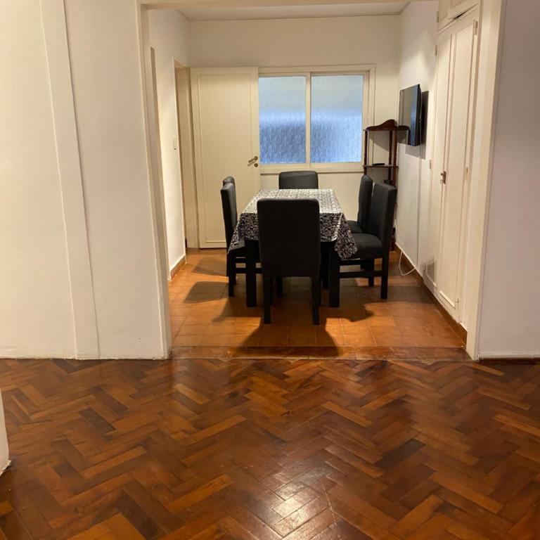Tia Apartment/Retiro 4 amb, cerca Teatro Colon - Two-Bedroom Apartment - 5