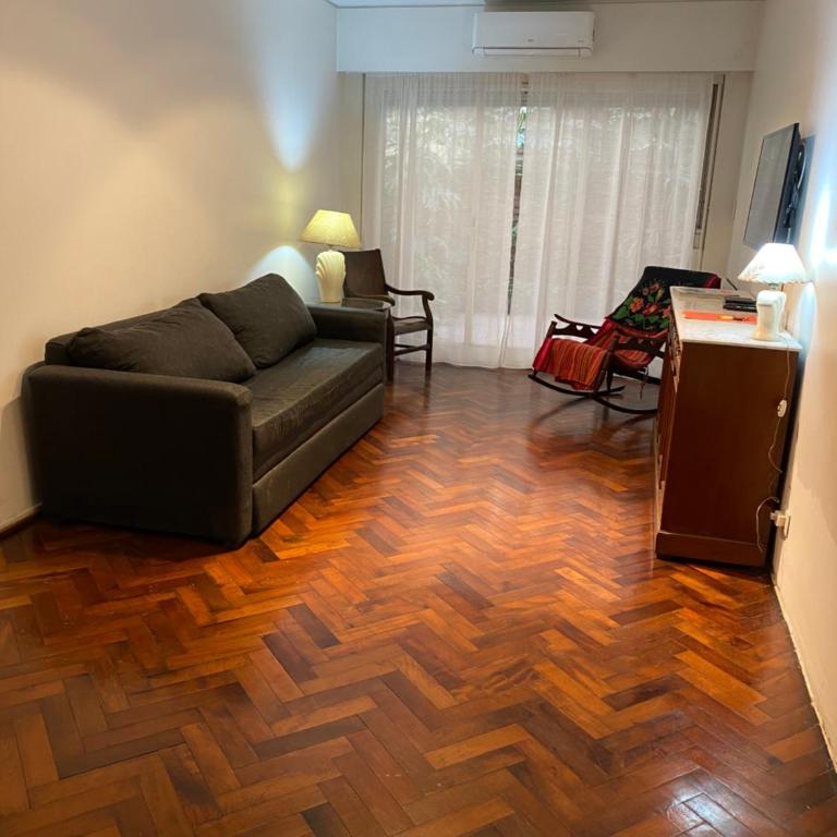 Tia Apartment/Retiro 4 amb, cerca Teatro Colon - Two-Bedroom Apartment - 1