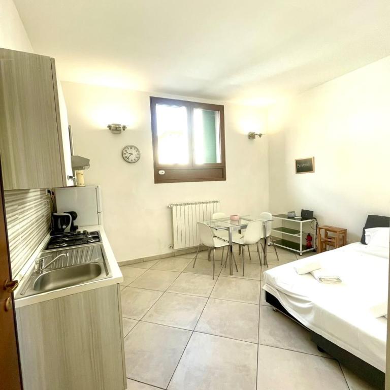 Brand new apartment - One-Bedroom Apartment - 4