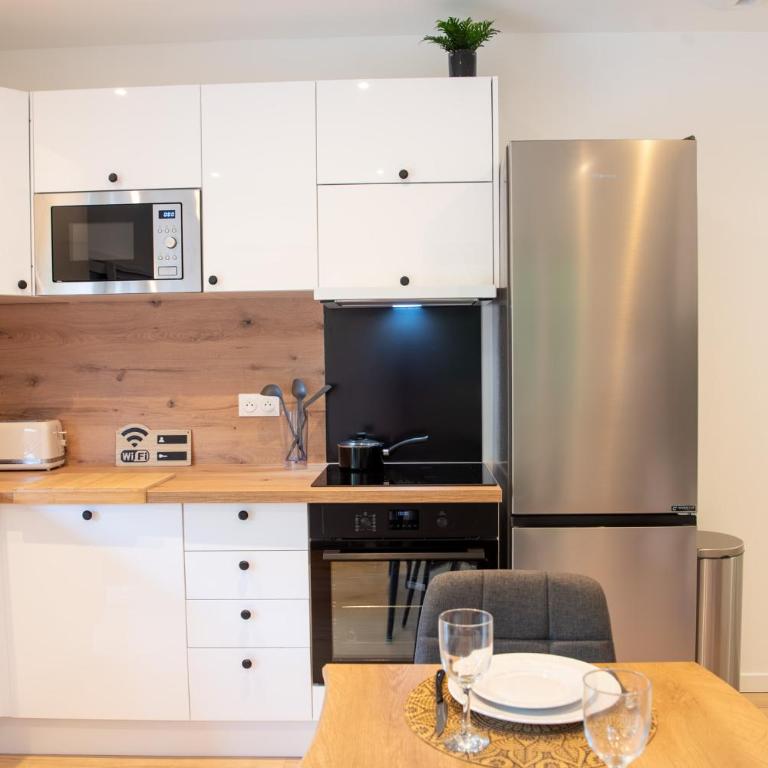 La petite longère d'Amiens - Appart climatisé - 2 chambres - Appartement 2 Chambres - 11
