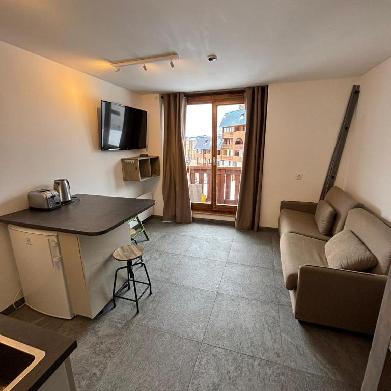 AL-208 Val Thorens - Ski InOut - 4 Beds Flat - Chambre Simple - 1