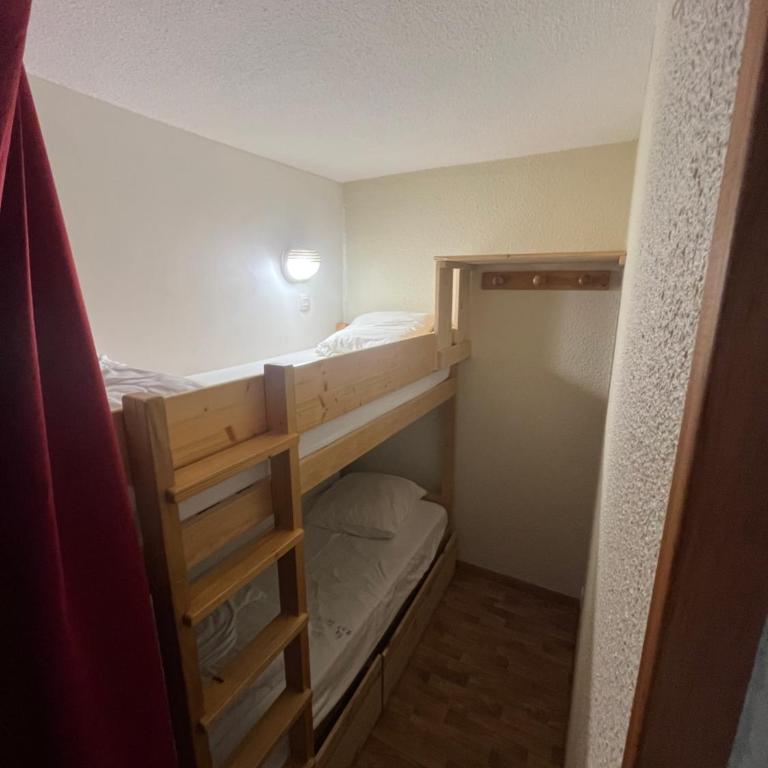 Val Thorens - Ski InOut - 5 Beds Flat C-F4 - Chambre Simple - Vue sur Montagne - 14