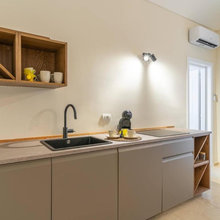 Palazzo Sveva - Appartamento con 3 Camere da Letto - 10