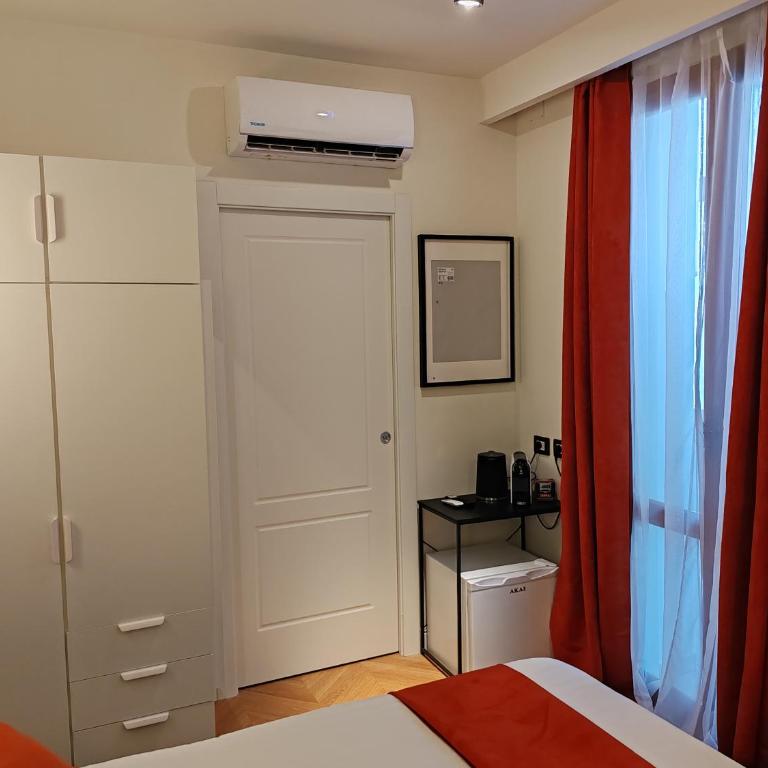 The Art Gallery Rooms - Camera Matrimoniale Deluxe con Balcone - 14