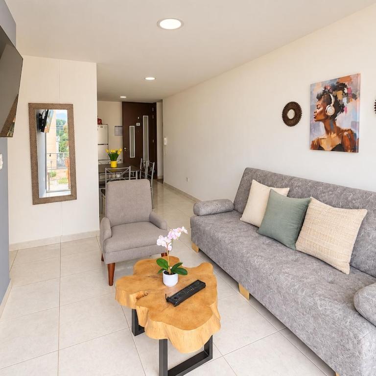 Luxurious and Comfortable - Stratum 5 - Apartamento de 3 dormitorios - 1