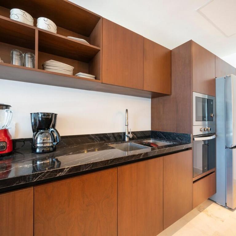 3BR Top-Floor Marila - 1 Block to Beach & Views - Apartment mit 3 Schlafzimmern - 18