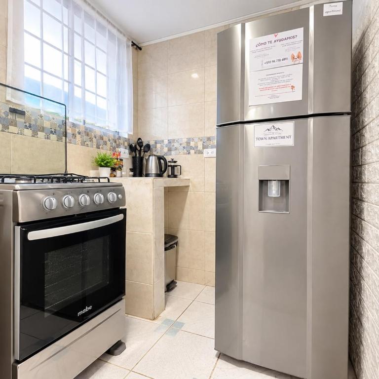 Town Apartment with terrace 4 bedrooms 3 baths - Apartamento - 17