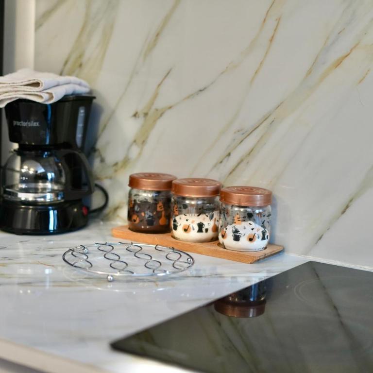 Plaza Nomad, Urban Rooms and Suites private jacuzzi Quito La Carolina - Deluxe Room (2 Adults + 1 Child) - 2