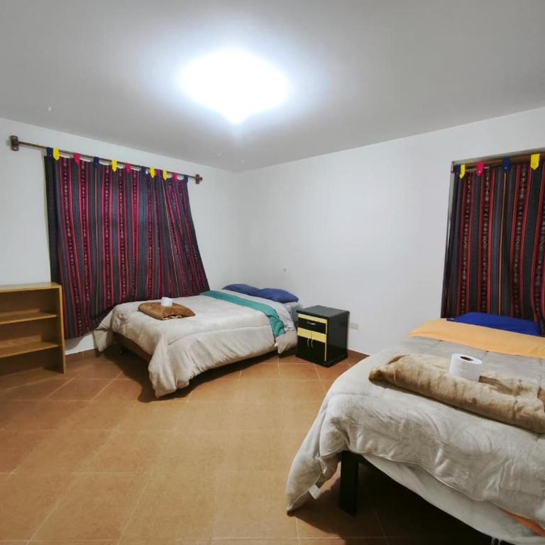 Aldos Eco Climbing Hostel - Family Room with Shared Bathroom - 2