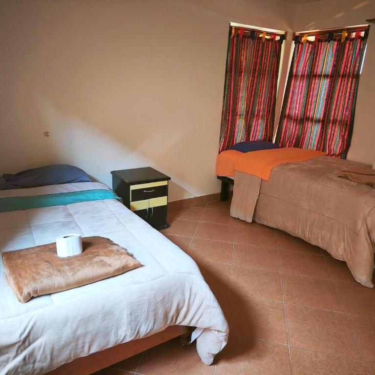 Aldos Eco Climbing Hostel - Family Room with Shared Bathroom - 1