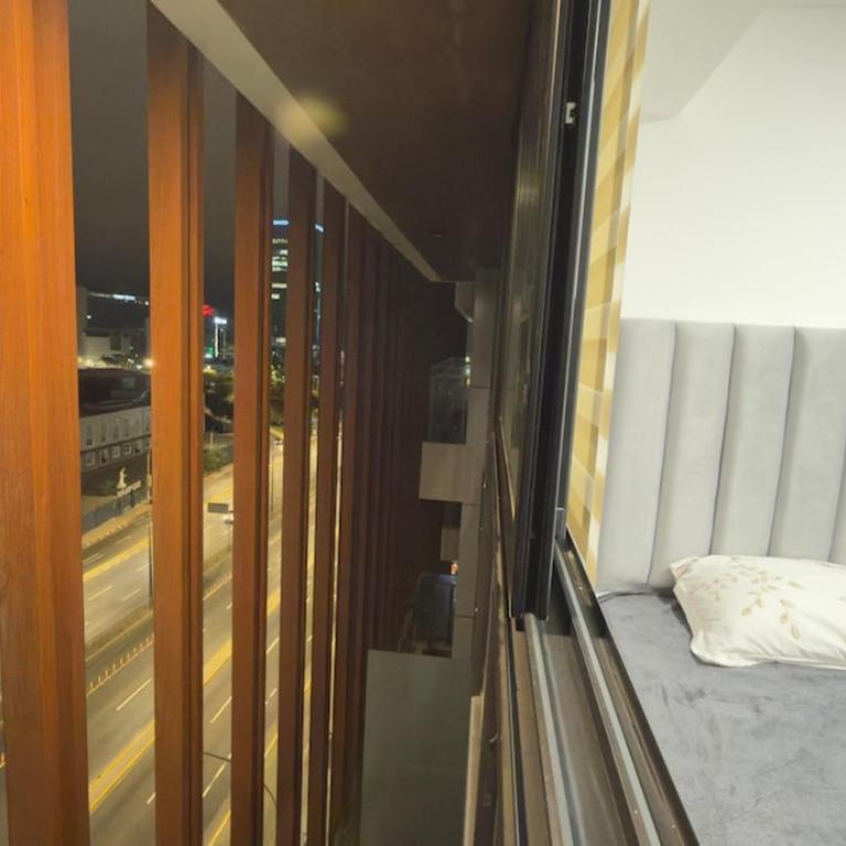 Departamento con terraza - Apartamento de 1 dormitorio - 5
