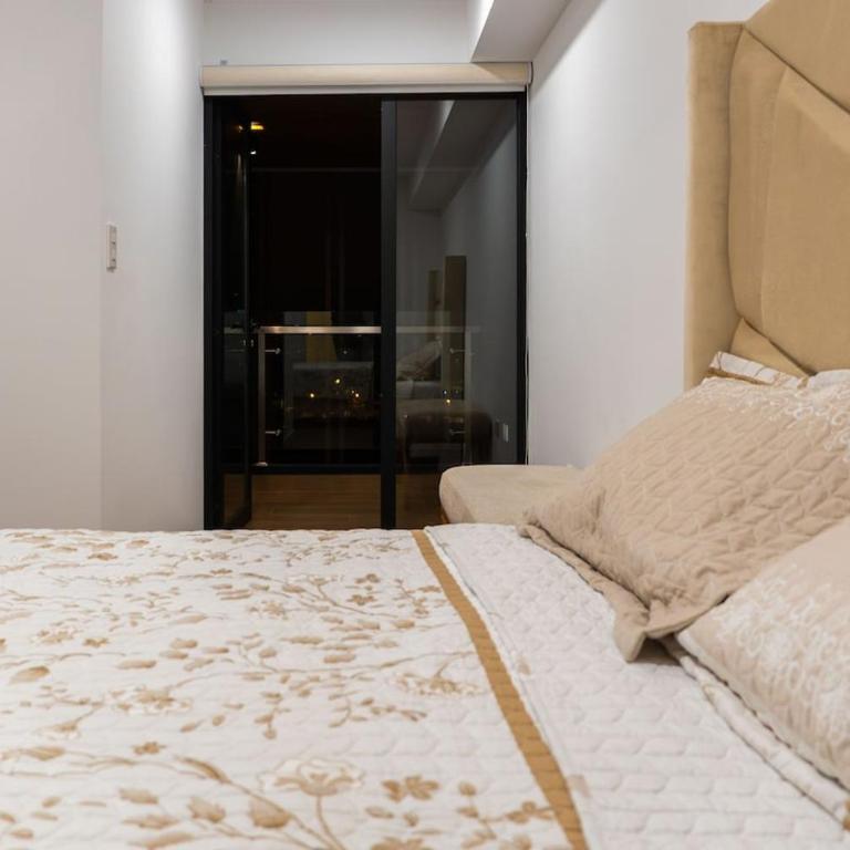 Departamento con terraza - Apartamento de 1 dormitorio - 28