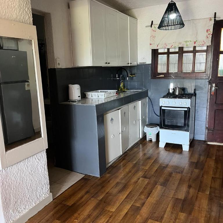Lunita - Two-Bedroom House - 2