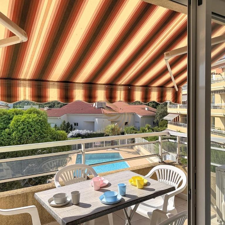 1547 Privilege - 4 pers wifi vue mer piscine garage - Apartamento de 2 dormitorios con vistas al mar - 2