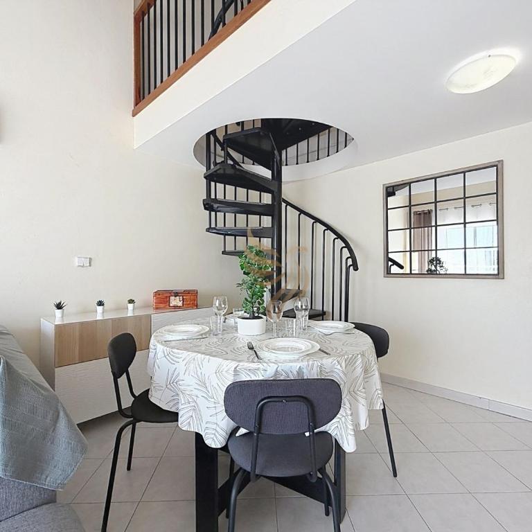 1547 Privilege - 4 pers wifi vue mer piscine garage - Apartamento de 2 dormitorios con vistas al mar - 9