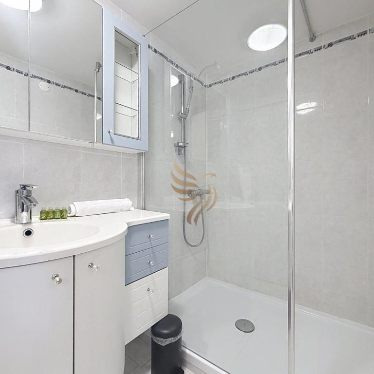 1547 Privilege - 4 pers wifi vue mer piscine garage - Apartamento de 2 dormitorios con vistas al mar - 26
