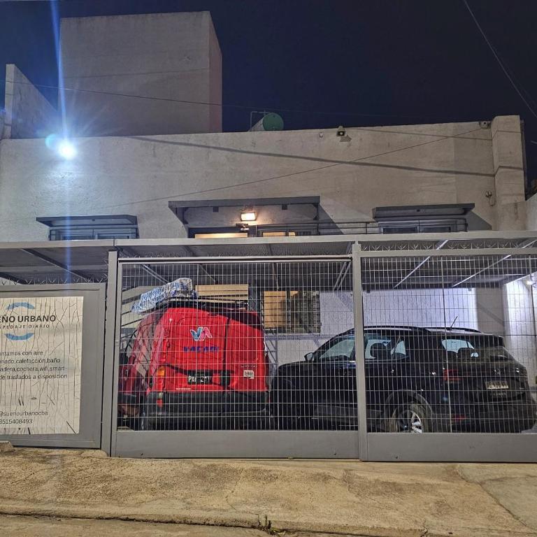 Hospedaje SUEÑO URBANO - Habitación Doble con baño privado - 1 o 2 camas - 17