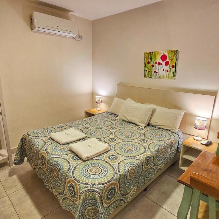 Hospedaje SUEÑO URBANO - Habitación Doble con baño privado - 1 o 2 camas - 30