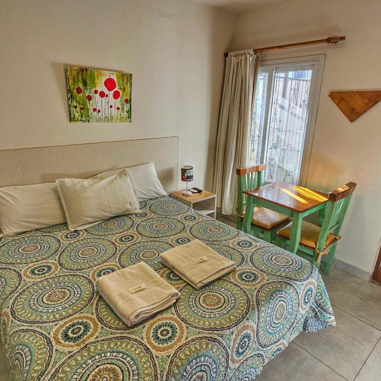 Hospedaje SUEÑO URBANO - Habitación Doble con baño privado - 1 o 2 camas - 51