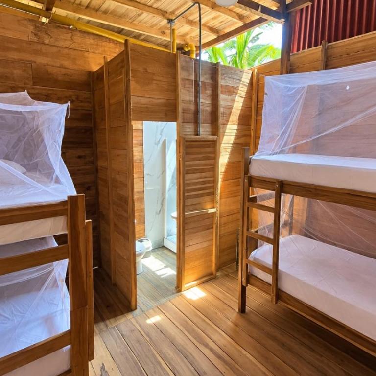 Bob Marley Beach - Cama Individual en habitación compartida femenina - 1