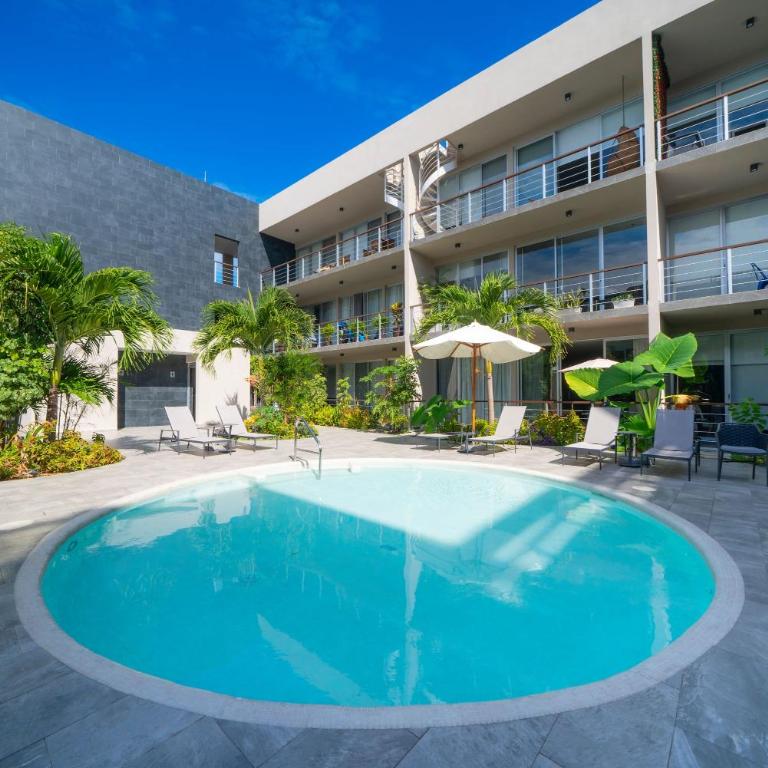 Bamoa 310 - 2BR Condo with Rooftop Pool & Gym - Apartment - 10
