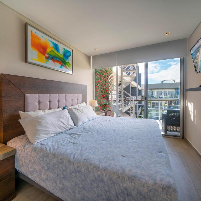 Bamoa 310 - 2BR Condo with Rooftop Pool & Gym - Apartment - 14