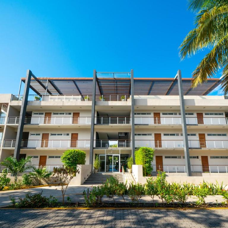 Bamoa 310 - 2BR Condo with Rooftop Pool & Gym - Apartment - 13