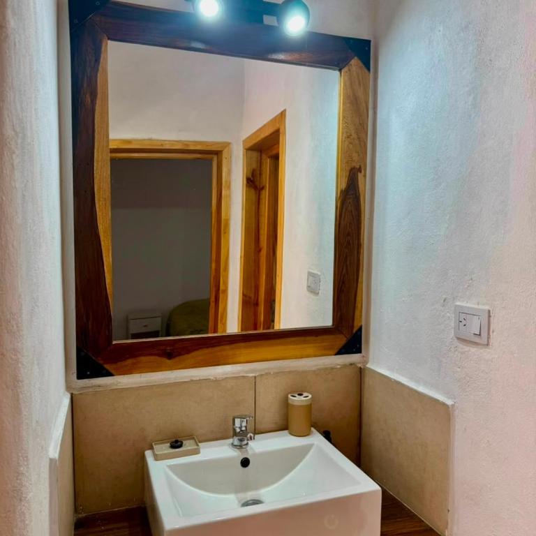 Golden Anisacate - One-Bedroom House - 6