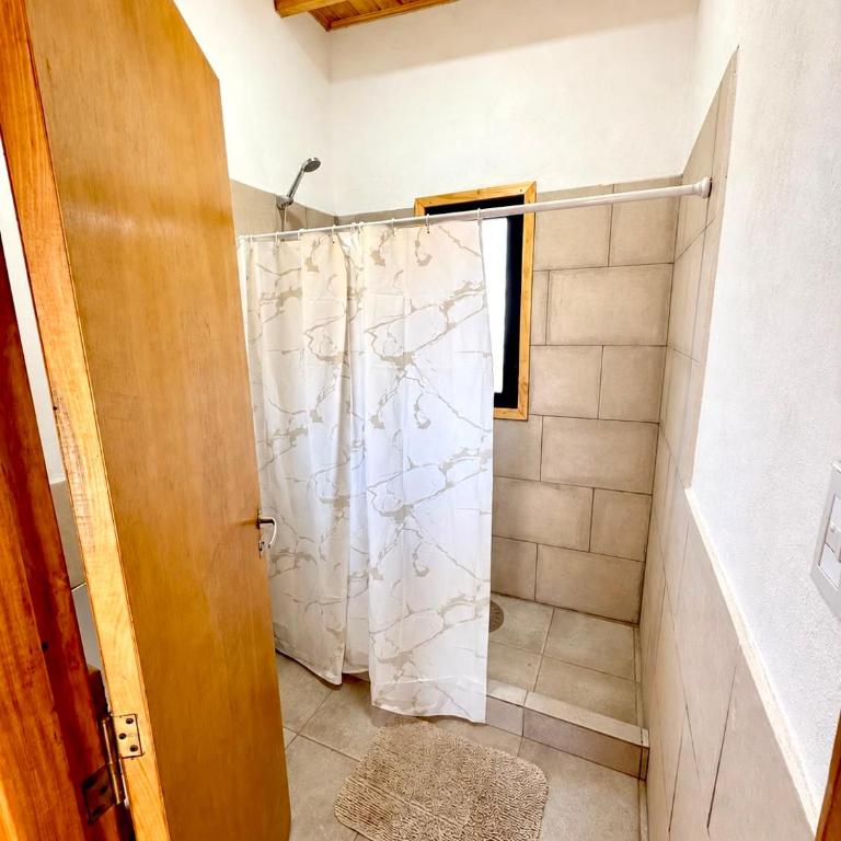 Golden Anisacate - One-Bedroom House - 14