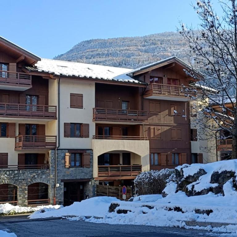 Pretty rare gem in the heart of the village - Appartement - 25