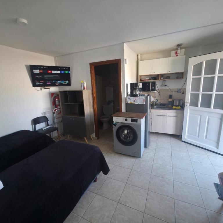 Valentyna Apar ,1 - One-Bedroom Apartment - 50