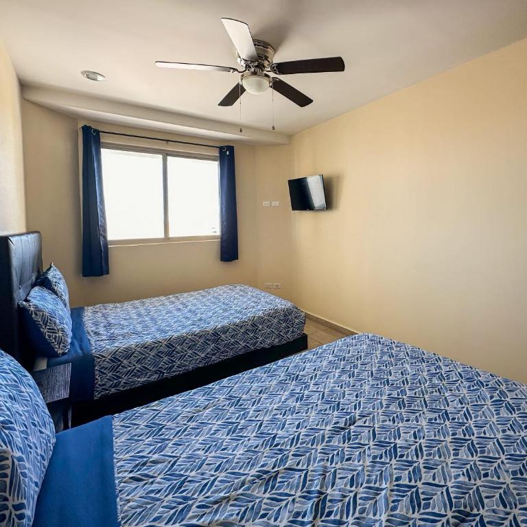 Ocean View 2BR Condo with Private Balcony #302 - Apartamento - 27