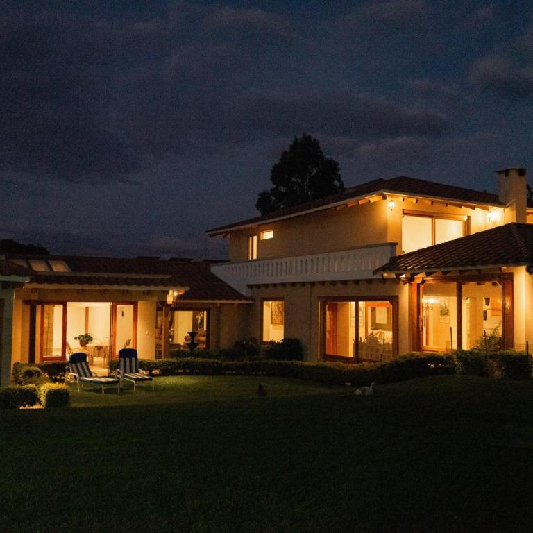 Quinta Guayllabamba - Piscina, Jacuzzi y Gimnasio - Casa - 70