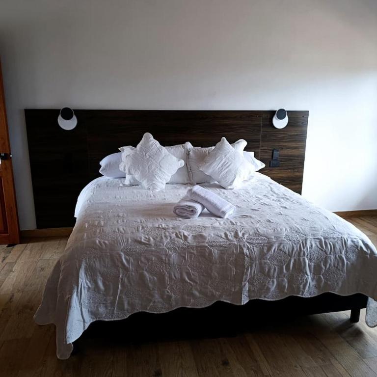 Hotel Terrazas de la Villa - King Room with Spa Bath - 3