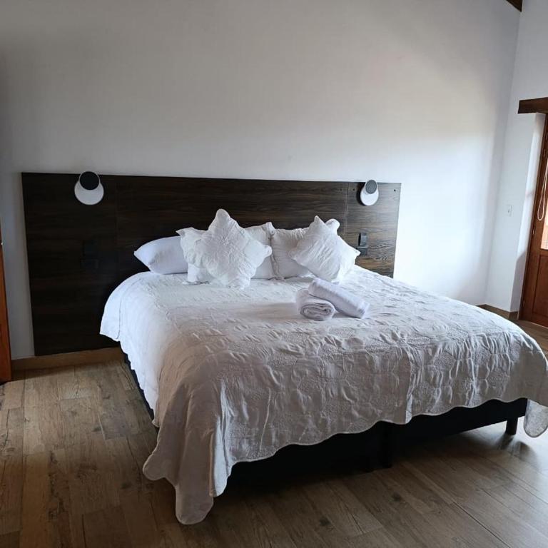 Hotel Terrazas de la Villa - King Room with Spa Bath - 2