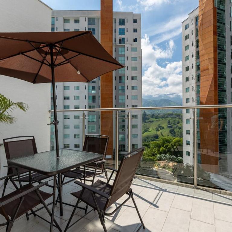 Modern Accommodation with Coworking and Pool - One-Bedroom Apartment - 52