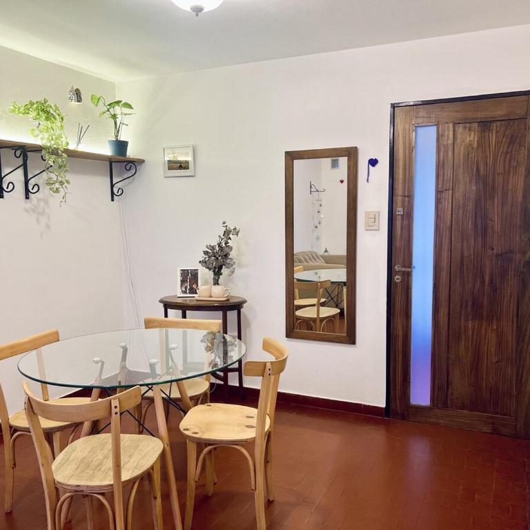 Magic Córdoba - hermoso departamento con patio - One-Bedroom Apartment - 2