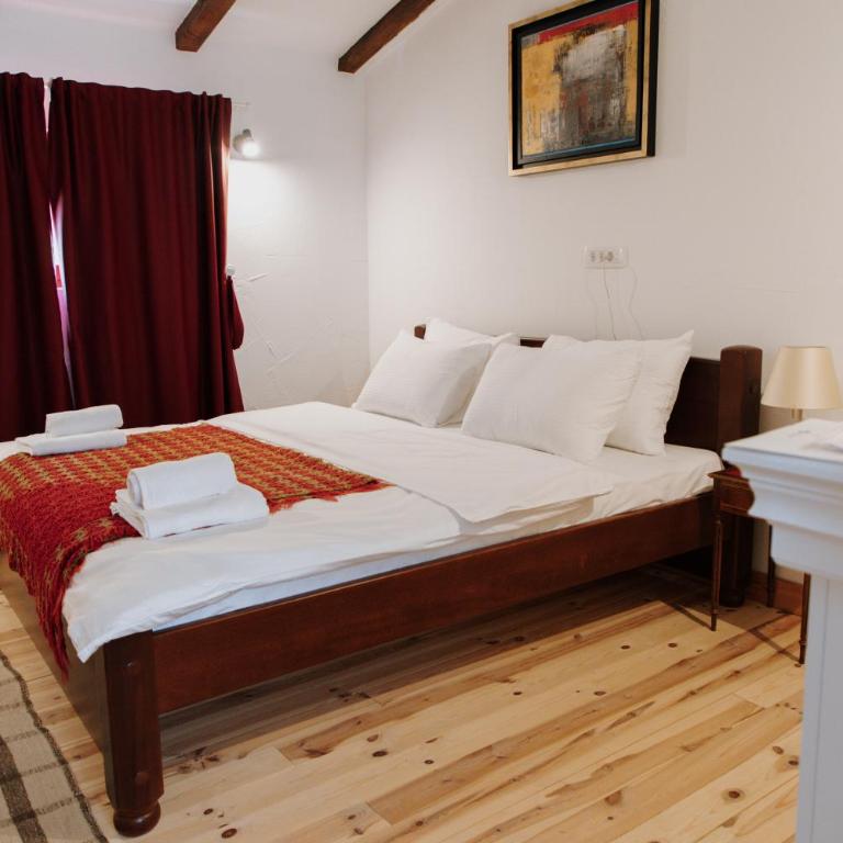 Bijeli Brijeg Country House - Dvokrevetna Soba sa Bračnim Krevetom - 1