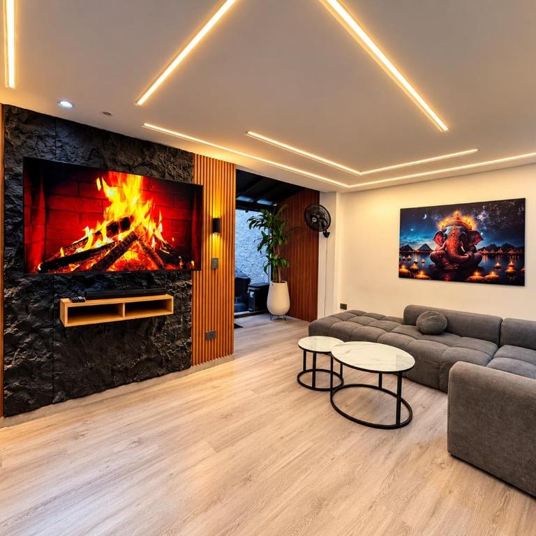 Exclusive house in the Malibu sector - Four-Bedroom House - 6