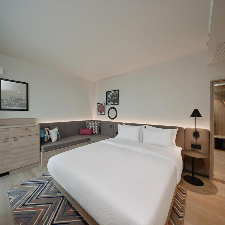 Hampton By Hilton Salzburg Messe - Zimmer mit Queensize-Bett und Schlafsofa - 3