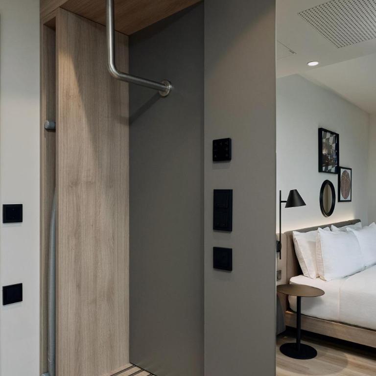 Hampton By Hilton Salzburg Messe - Zimmer mit Kingsize-Bett - 7