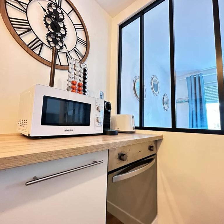 Jean Jaures un cocon tout équipé au coeur de Reims - Apartment - 15