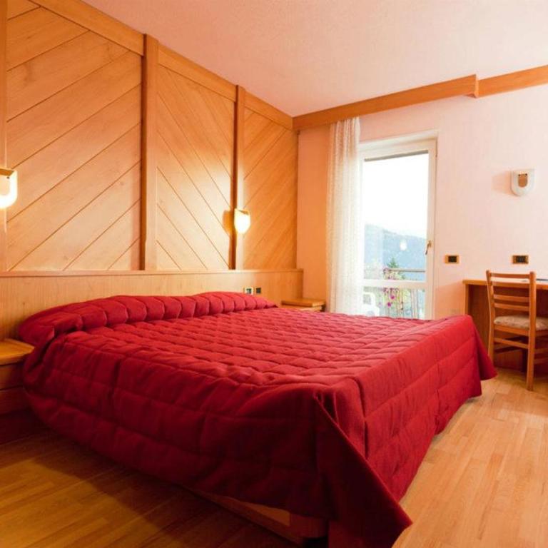 Life Hotels Rosalpina - Habitación Triple - 2