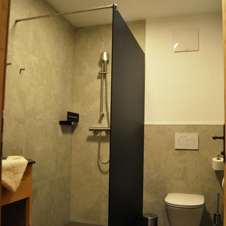 Reitbauernhof - Apartment mit 2 Schlafzimmern und Balkon - 2