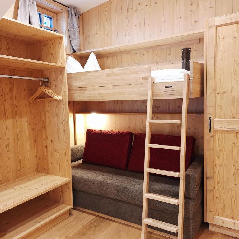 Reitbauernhof - Apartment mit 2 Schlafzimmern und Balkon - 24
