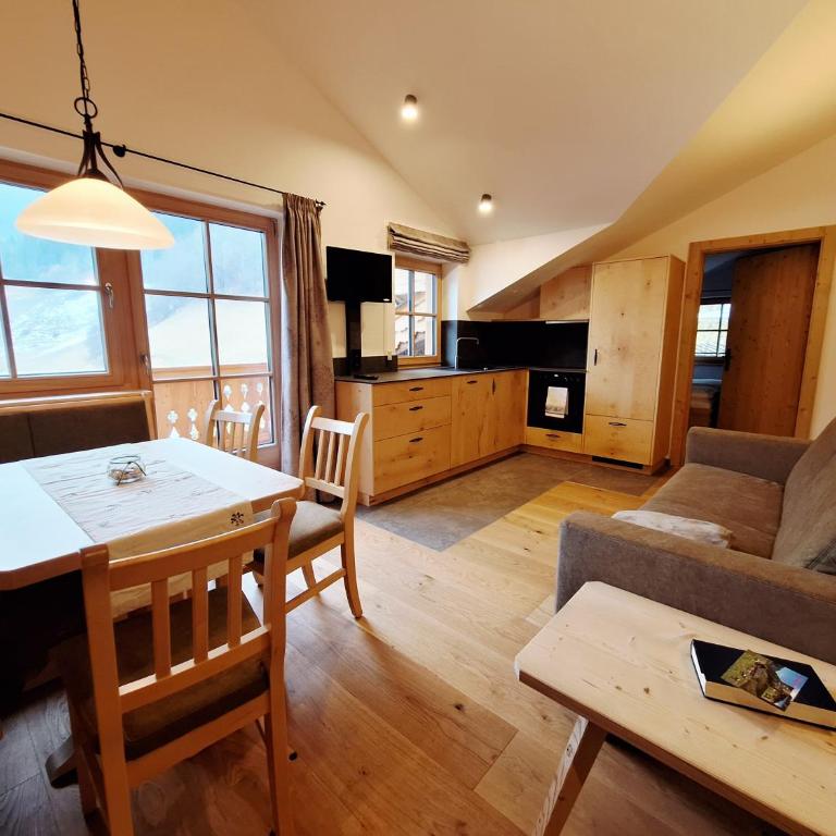 Reitbauernhof - Apartment mit 2 Schlafzimmern und Balkon - 13