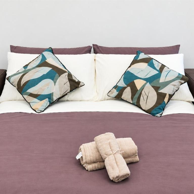 Carlotta's Place -- 10 Min Bus to Venice, Secured Free Parking - Appartamento Superior con 2 Camere da Letto - 9