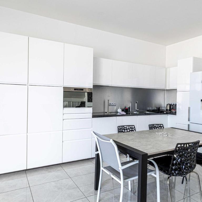 Luxury Penthouse 120mÂ² in the heart of Cannes - Appartement 3 Chambres - 2