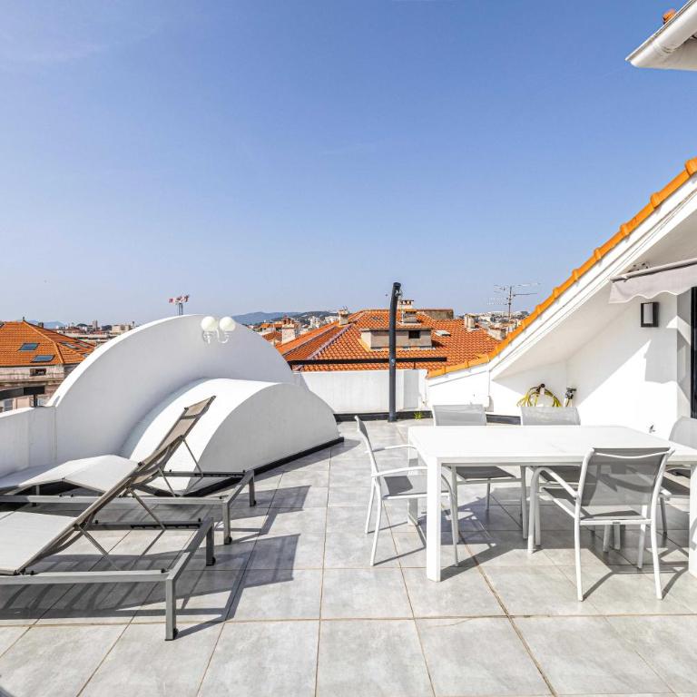 Luxury Penthouse 120mÂ² in the heart of Cannes - Appartement 3 Chambres - 4